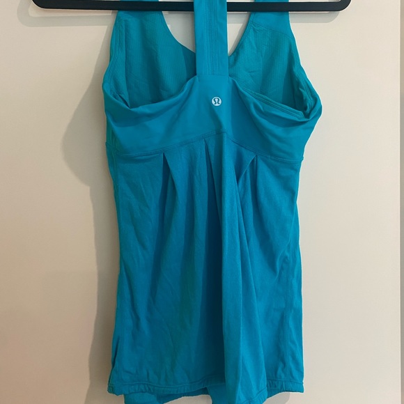 Lululemon power dance tank size 8 - Picture 2 of 3